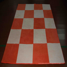 Tapis en fausse fourrure de patchwork en peau de vache